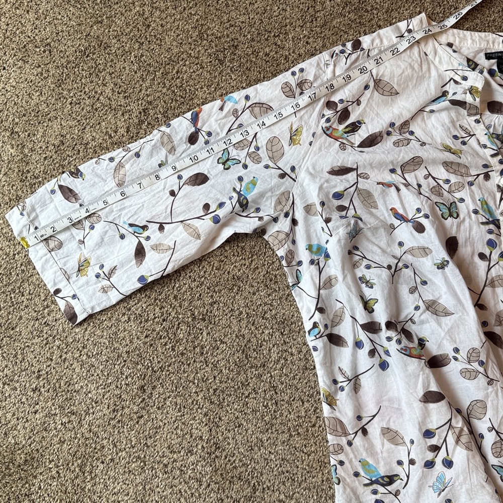 Preswick & Moore | Floral, Butterfly, Bird Button-Up Blouse - White and Blue - Picture 10 of 11